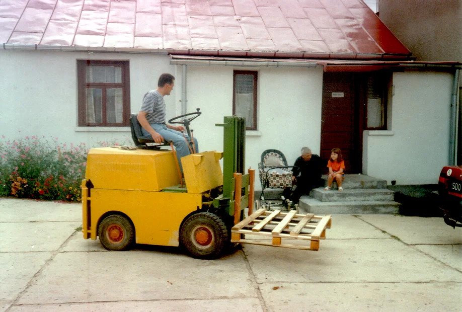 1998.